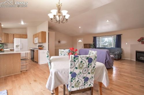 703 Matt Dr, Pueblo CO  81007-6513 exterior