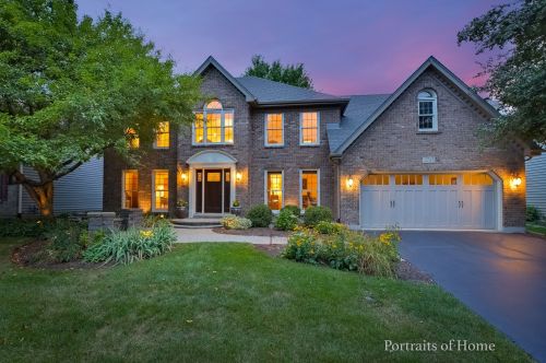 2715 Gleneagles Ct, Naperville, IL 60565-5384