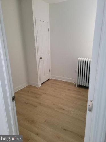 3820 10th St, Philadelphia PA 19140-3106 exterior