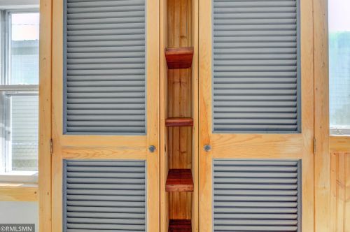 190 Charles Ave, Saint Paul MN  55103-2029 exterior