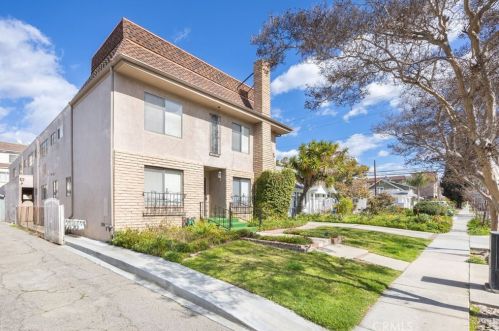 405 Salem St, Glendale CA  91203-2140 exterior