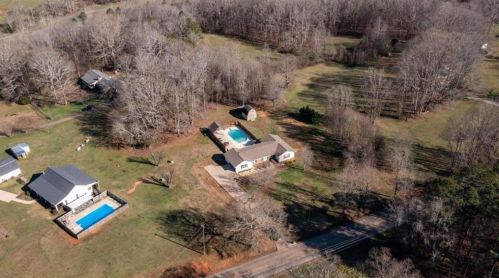 2973 Jefferson Riv Rd, Jefferson GA  30549-4323 exterior
