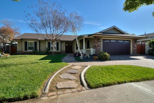 1518 Potomac St, Placentia, CA 92870-2919