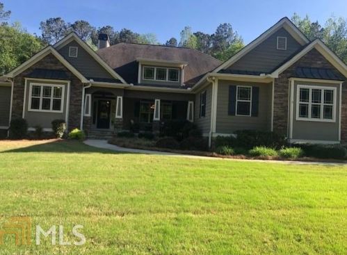 150 Woodbridge Pl, Brooks, GA 30205-1547