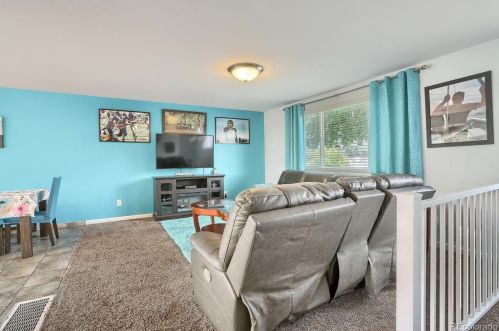 11372 Lincoln Dr, Denver, CO 80233-3049