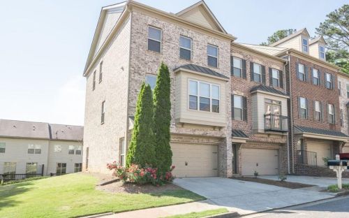 2720 Hallwood Ln, Suwanee, GA 30024-2958