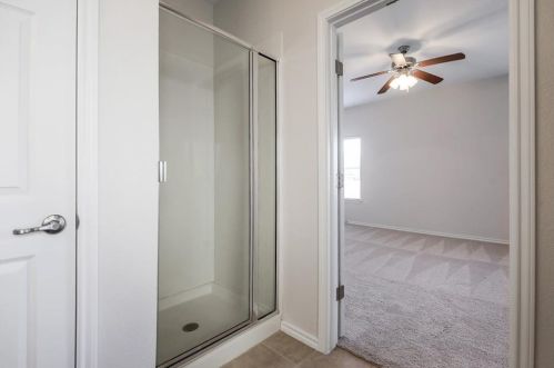 11000 Boundless Vly Dr, Austin TX  78754 exterior