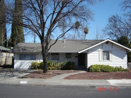 791 Azalea Way, Vacaville, CA 95688-4409