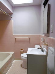 1736 Edgewood St, Philadelphia PA  19151-3913 exterior
