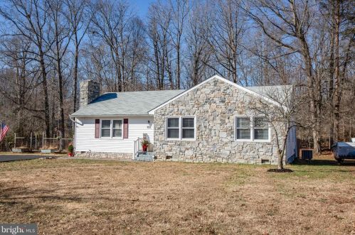 11027 Abbey Ln, Fredericksburg, VA 22407-5035