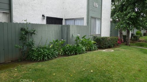 619 Bristol St, Santa Ana, CA 92703-2156