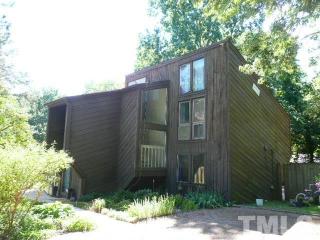 5205 Saddle Ct, Raleigh, NC 27609-4753