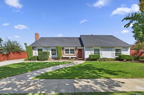 6149 Duquesne St, Riverside, CA 92506-4407