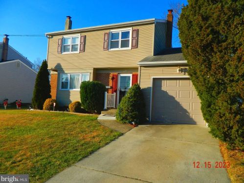 313 Chester Ave, Gloucester, NJ 08031-2705