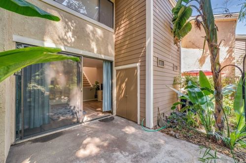 124 Lakepines, Irvine CA  92620-1924 exterior