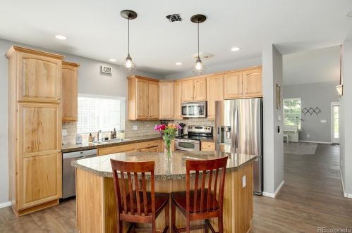 5424 Haleyville Way, Denver CO  80016-4275 exterior