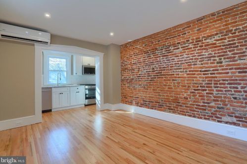 26 Vine St, Lancaster PA  17603-5259 exterior