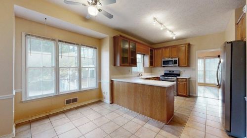 95 Bloomfield Dr, Stockbridge GA  30281-2619 exterior