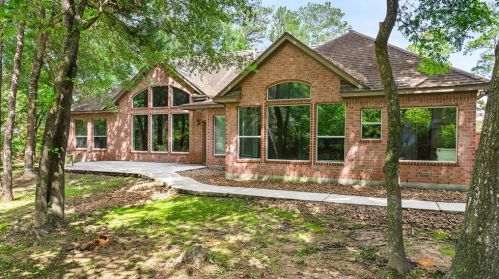 15720 Kuykendahl Ct, Conroe TX  77384-3560 exterior