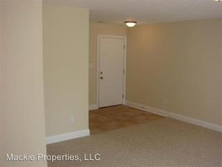 5014 Capitol Ave, Blmgtn IN  47404-8999 exterior