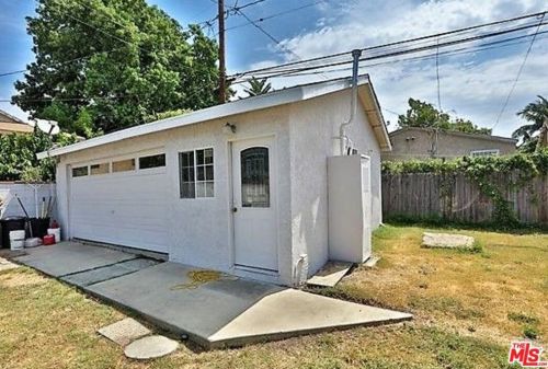 2023 Hickory St, Santa Ana CA 92707-2909 exterior