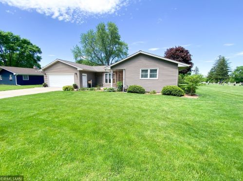 503 Clinton St, Arlington, MN 55307-2066