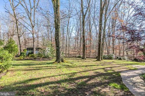 10 Alta Vista Dr, Princeton NJ  08540-7406 exterior