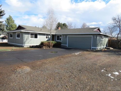 2152 12 St, Eagle Crest OR  97756-1705 exterior