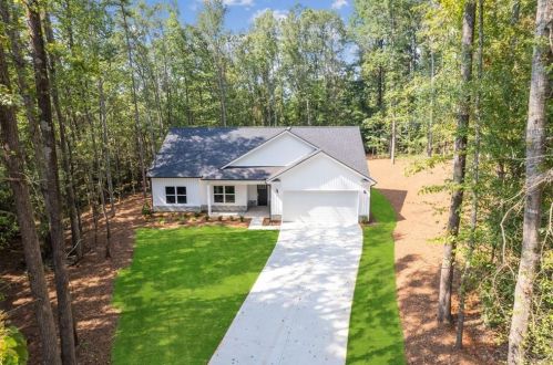 130 Woods Way, Jefferson, GA 30549-8514