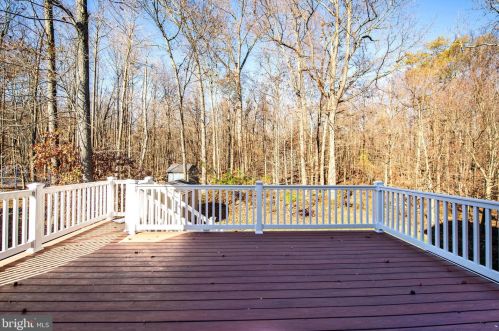 583 Windsong Dr, Aberdeen MD  21001-1809 exterior