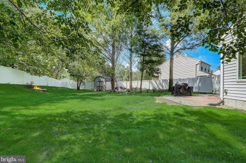 5724 Brothers Partnership Ct, Columbia MD  21045-2601 exterior