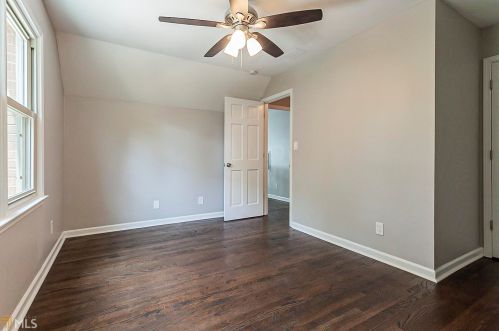 810 Mabry Rd, Atlanta GA  30328-2662 exterior