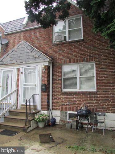1513 Benner St, Philadelphia, PA 19149-3303
