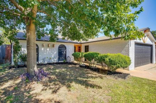 7525 Portman Ave, Fort Worth TX  76112-6031 exterior