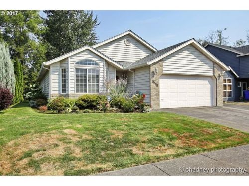 3183 23 St, Damascus OR  97030 exterior