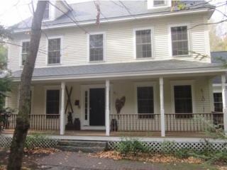 52 Sandy Brook Dr, Lee, NH 03824-3138