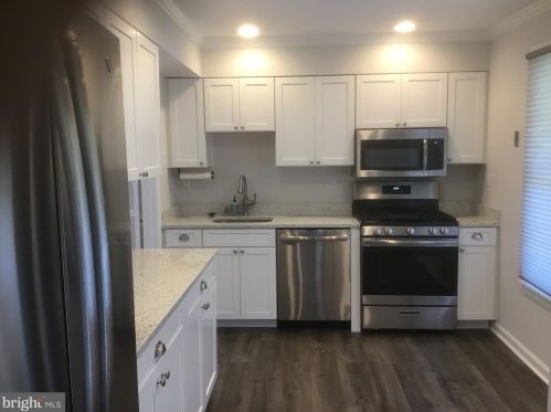 6011 Bonnie Bern Ct, Springfield VA  22015-3302 exterior
