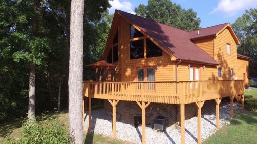 85 Great View Ln, Marietta, SC 29661-9390
