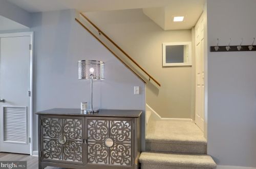 72 Lexton Dr, York PA 17404-9438 exterior