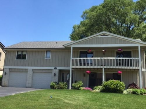 39909 Fairway Dr, Antioch, IL 60002-2301