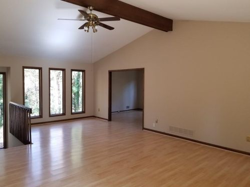 929 Leafwood Ct, Marietta, GA 30067-5755