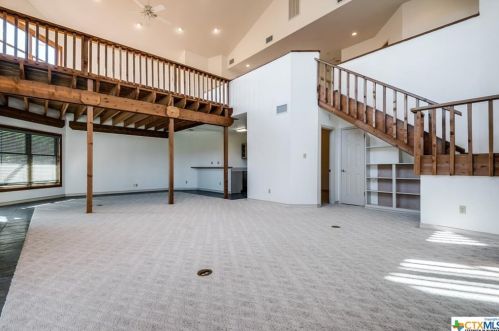 180 Elm Vly Dr, Spring Branch TX 78163-1821 exterior