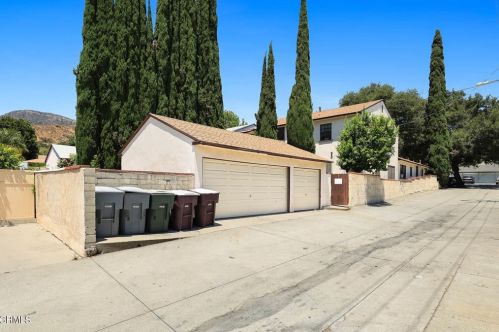 1658 Del Valle Ave, Glendale CA  91208-3106 exterior