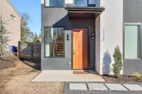 2135 Marann Dr, Atlanta GA  30345-3536 exterior
