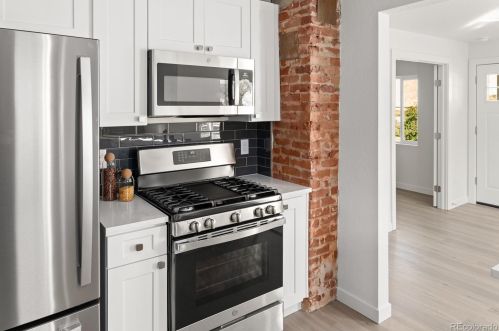 4555 Lincoln St, Englewood CO  80113-5732 exterior