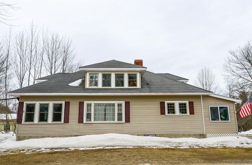 12 Pond Rd, Bridgton, ME 04009-4701