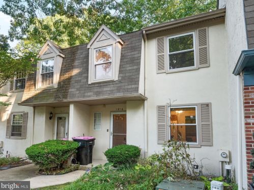 1016 Hartley Ct, Erial, NJ 08081-1109