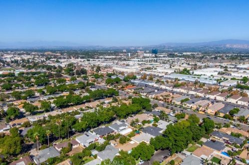 841 Normandy Pl, Santa Ana CA 92701-6223 exterior