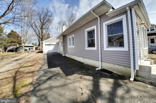 434 Landing St, Lumberton Township, NJ 08048-4522