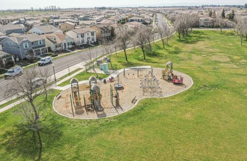 1894 Vintage Cir, Valley Home CA  95361-8678 exterior
